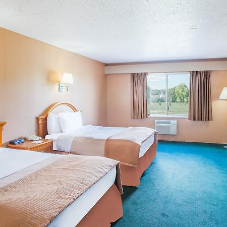 The Niagara Inn Niagara Falls Extérieur photo
