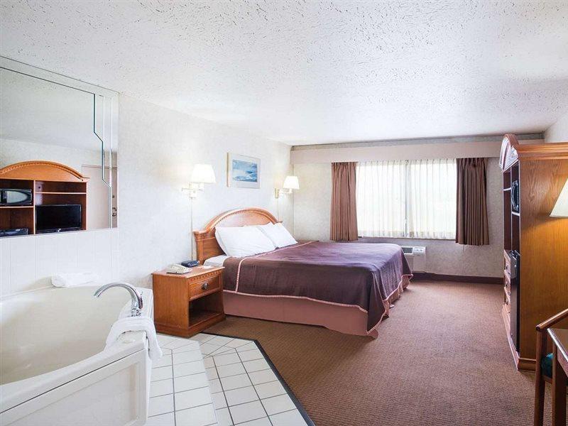 The Niagara Inn Niagara Falls Extérieur photo