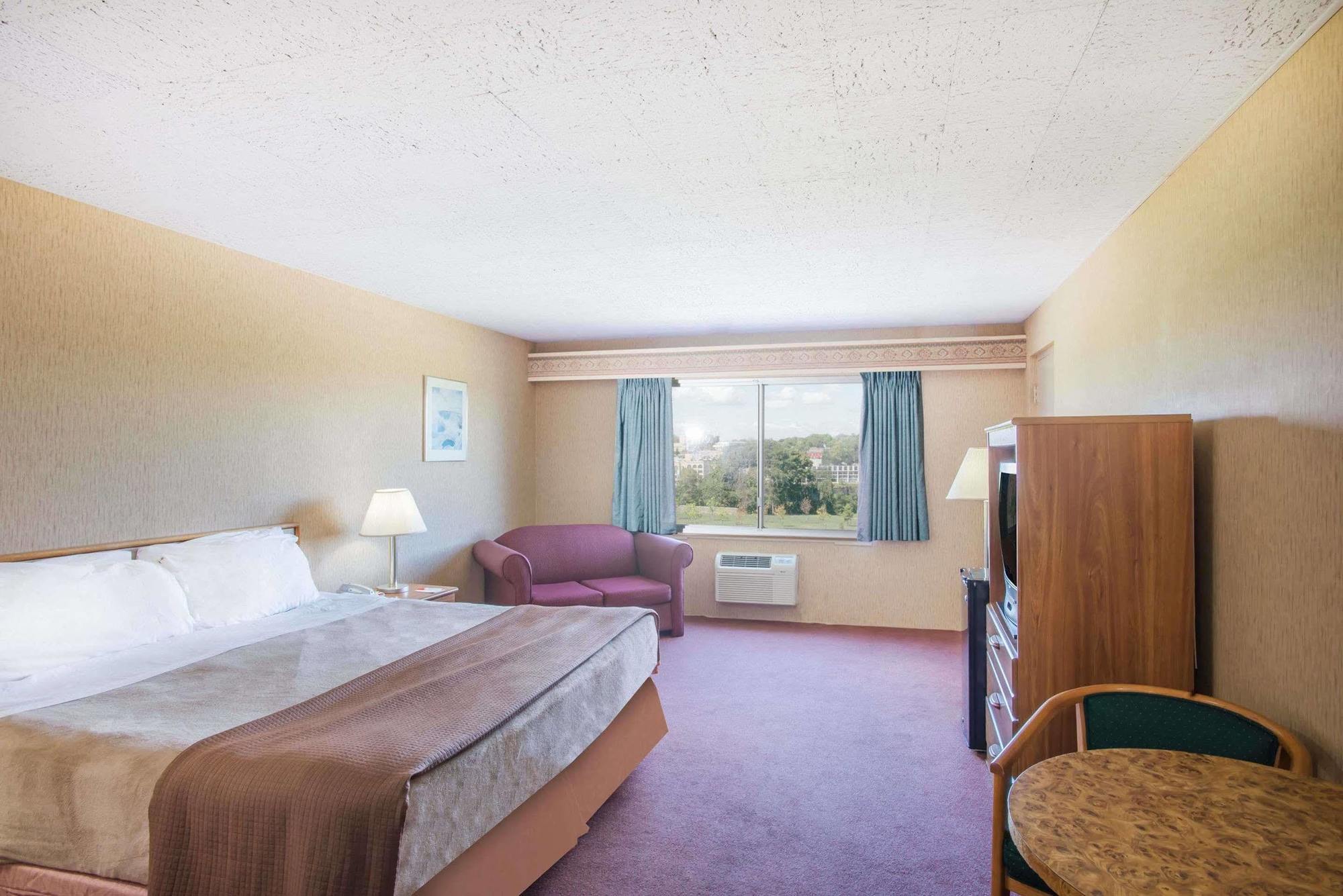 The Niagara Inn Niagara Falls Extérieur photo