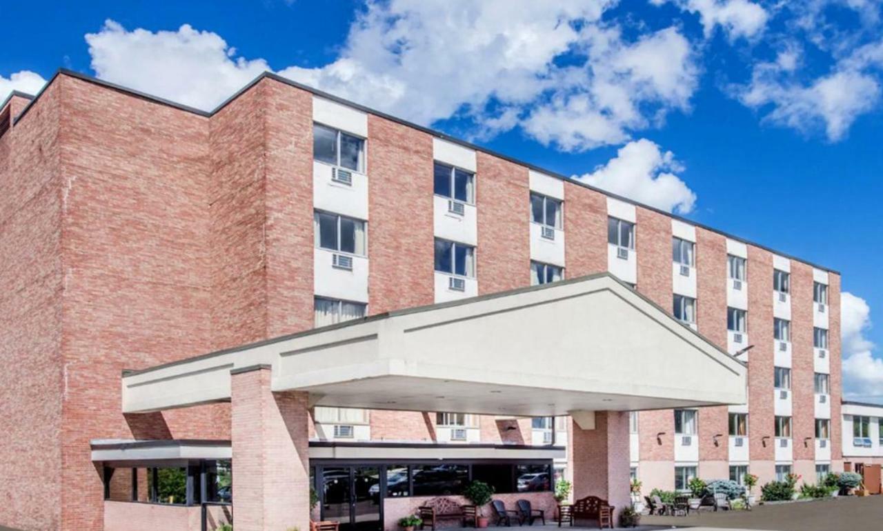The Niagara Inn Niagara Falls Extérieur photo